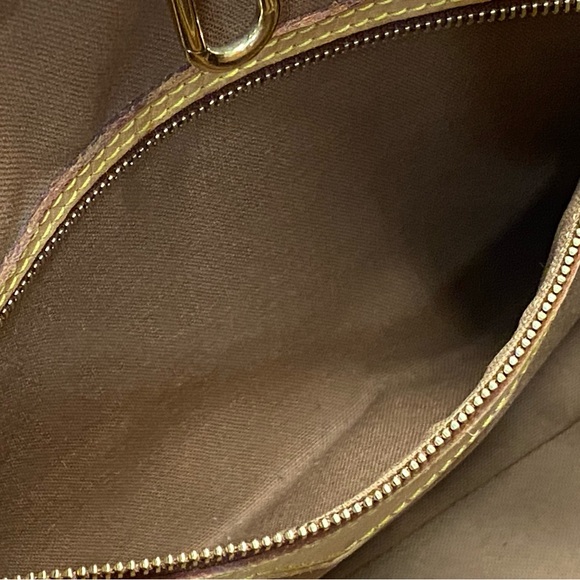 💗💗💗SOLD💗💗💗
🤩BATIGNOLLES SHOULDER BAG MONOGRAM🤩 - Picture 14 of 16